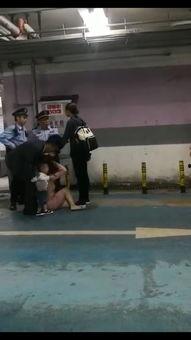 浙江广场吃瓜事件视频,一场引发热议的街头冲突瞬间